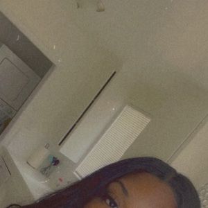 Meet your Posher, Octavia